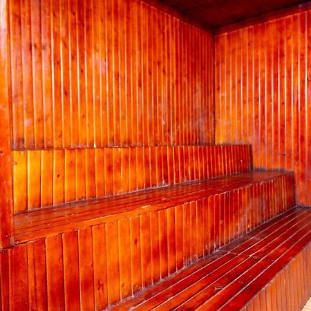 Airport Unique Hotel Entebbe Zewnętrze zdjęcie