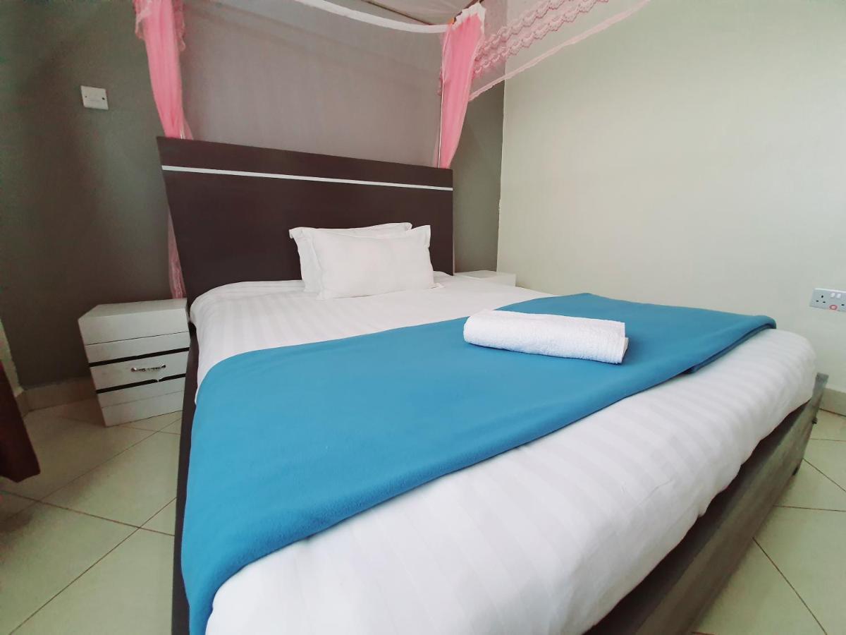 Airport Unique Hotel Entebbe Zewnętrze zdjęcie